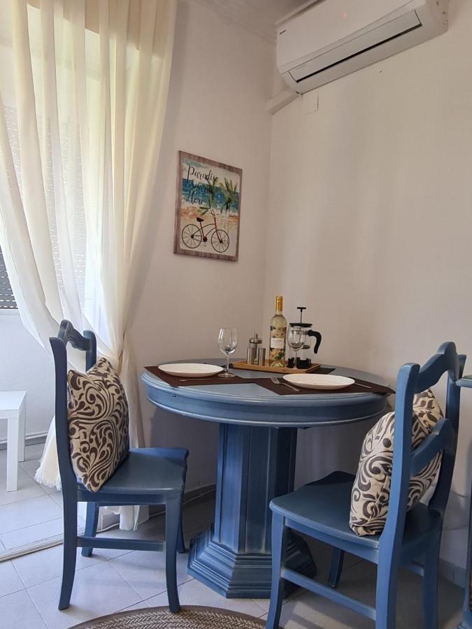 Studio In The Sun Apartment Torrevieja Exterior photo